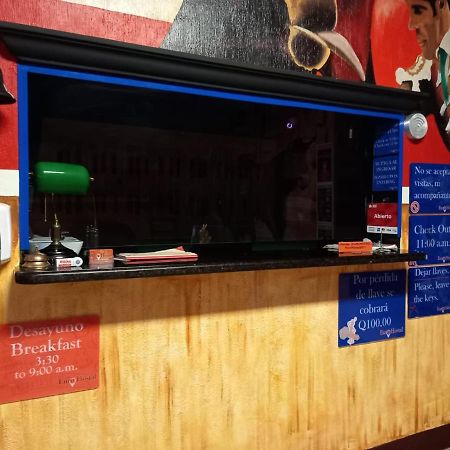 Euro Hostal Guatemala City Bagian luar foto